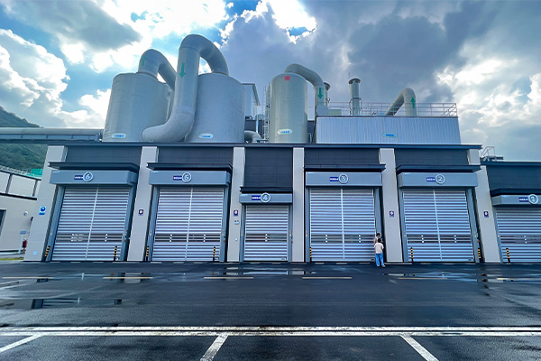 工厂通道优选：西朗门业硬质快速门 高速启闭节能防尘适配高频物流